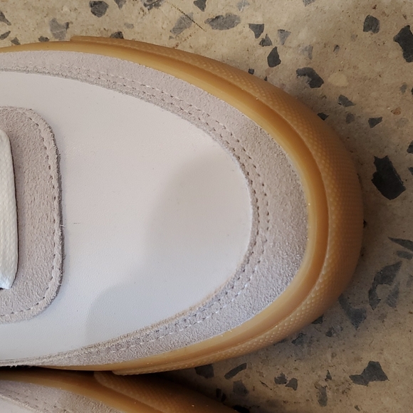 Express men's white tie front sneakers - Picture 6 of 9